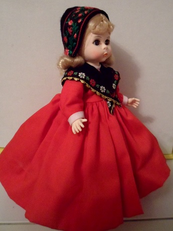 Куклы в этнических костюмах