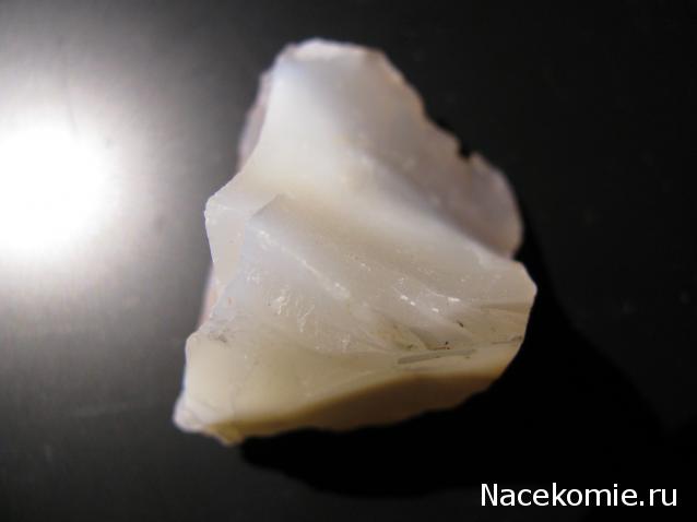 Минералы Сокровища Земли №29 - Халцедон