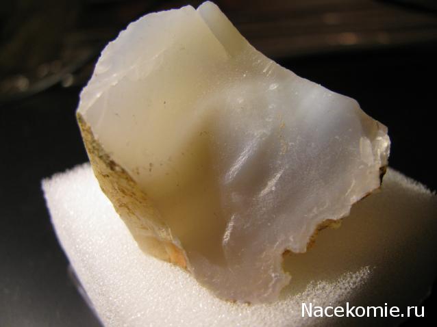 Минералы Сокровища Земли №29 - Халцедон