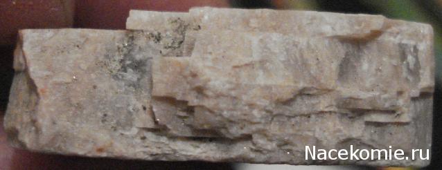 Минералы Сокровища Земли №31 - Ортоклаз