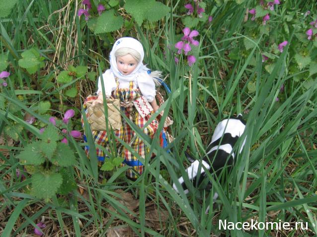 Куклы в народных костюмах №61 Кукла в жатвенном костюме Олонецкой губернии