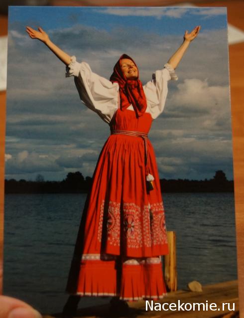 Куклы в народных костюмах №61 Кукла в жатвенном костюме Олонецкой губернии