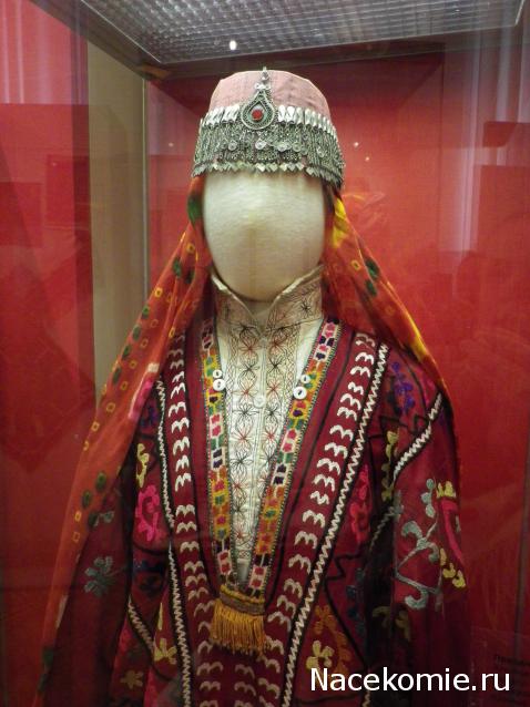Куклы в народных костюмах №56 Кукла в таджикском свадебном костюме