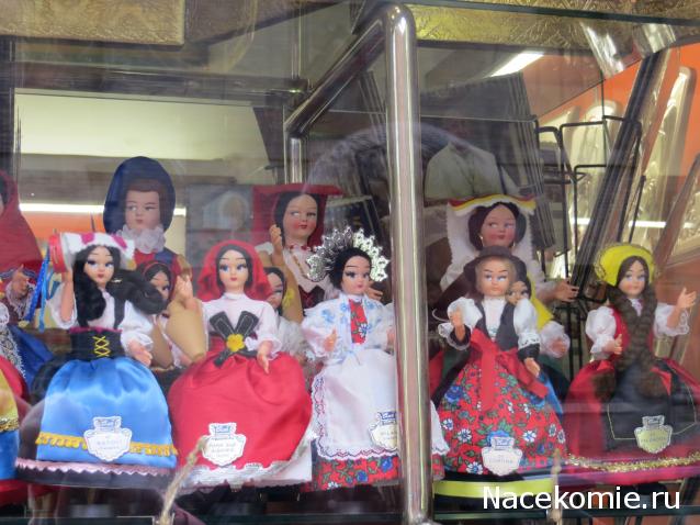 Куклы в этнических костюмах