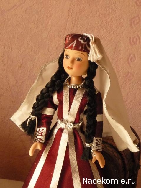Куклы в народных костюмах №63 Кукла в праздничном костюме крымской татарки