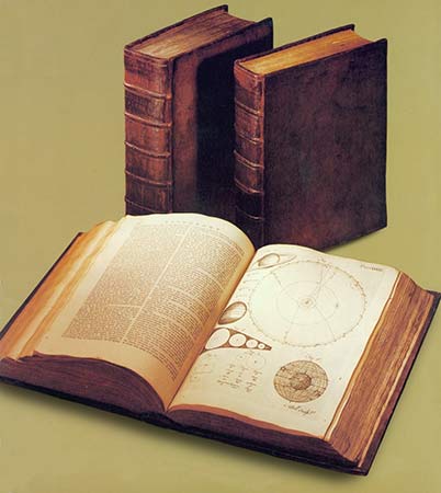 Книги, журналы, карты, газеты и прочие распечатки для Дома Мечты