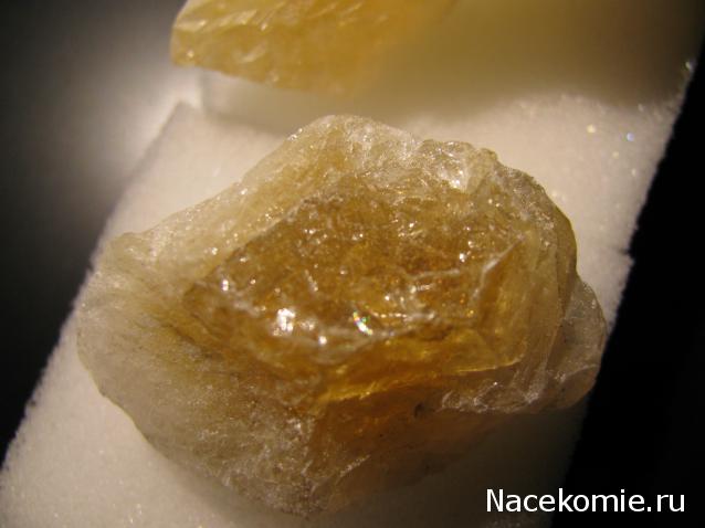 Минералы Сокровища Земли №41 - Сера