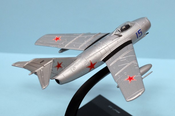 Доработки моделей самолётов, делимся опытом, фото.