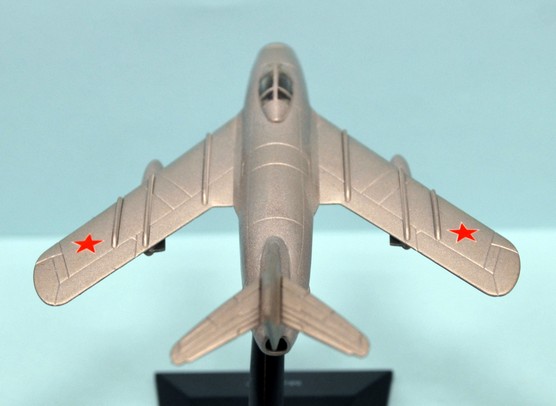 Доработки моделей самолётов, делимся опытом, фото.