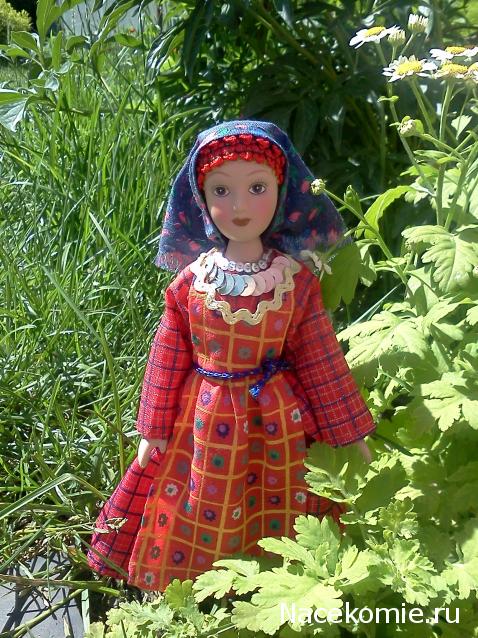 Куклы в народных костюмах №65 Кукла в удмуртском женском костюме