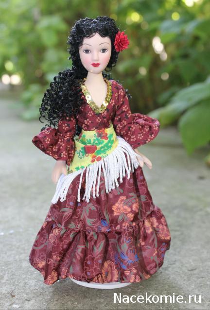 Куклы в народных костюмах №67 Кукла в цыганском девичьем костюме