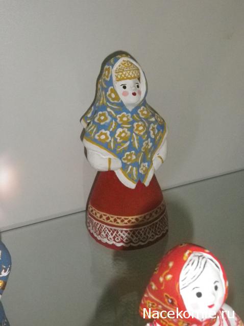 Куклы в народных костюмах №61 Кукла в жатвенном костюме Олонецкой губернии