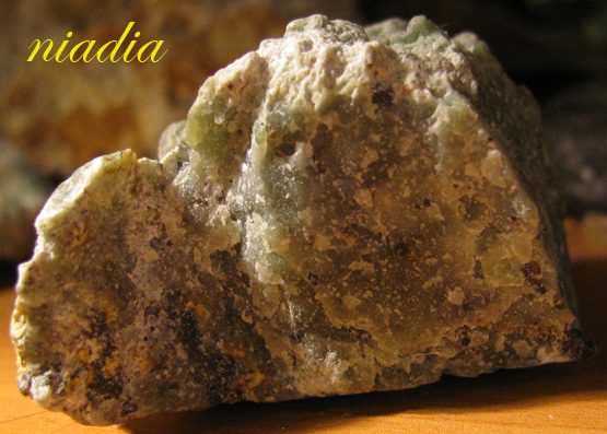 Минералы Сокровища Земли №48 - Серпентин