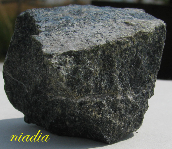 Минералы Сокровища Земли №48 - Серпентин