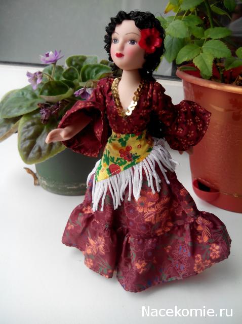 Куклы в народных костюмах №67 Кукла в цыганском девичьем костюме