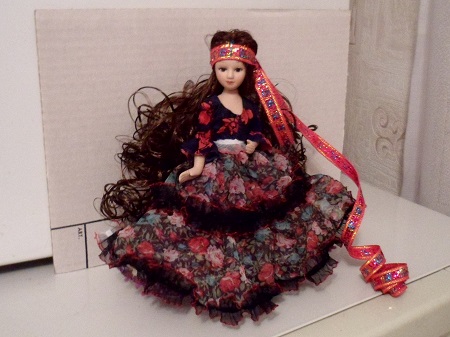 Куклы в народных костюмах №67 Кукла в цыганском девичьем костюме