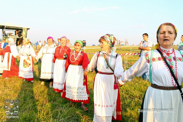 Куклы в народных костюмах №18 Кукла в повседневном костюме Пермской губернии