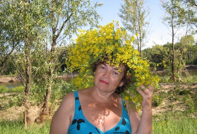 Куклы в народных костюмах №55 Кукла в девичьем костюме Астраханской губернии