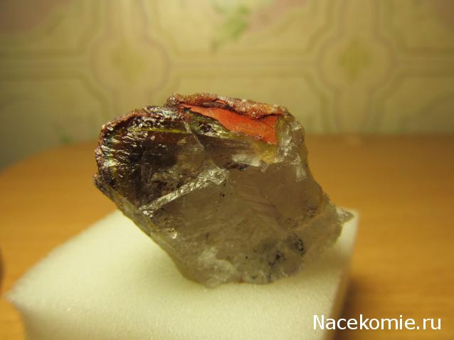 Минералы Сокровища Земли №53 - Красный кварц