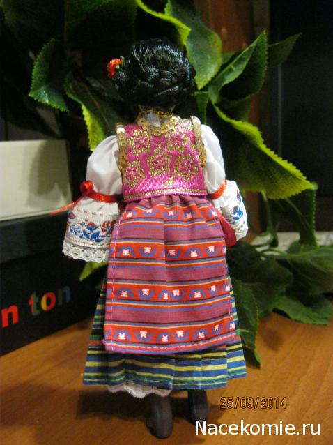 Куклы в народных костюмах №70 Кукла в сербском праздничном костюме