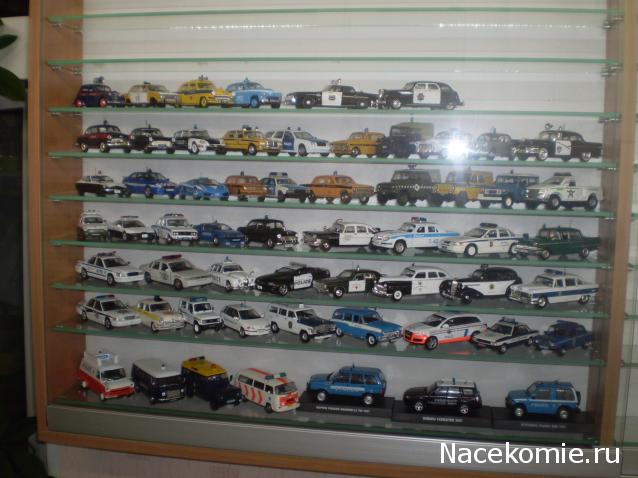 Полицейские Машины Мира №42 - Chrysler Airflow CRS 1936