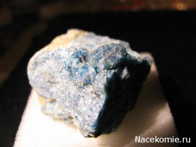 Минералы Сокровища Земли №56 - Малахит