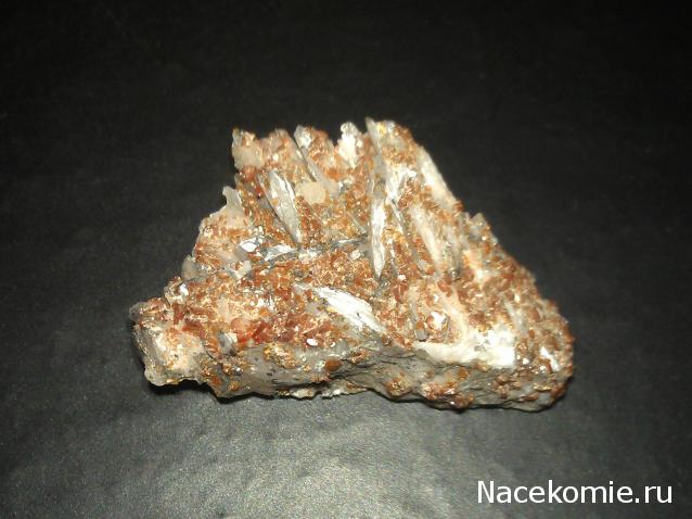 Минералы Сокровища Земли №59 - Ванадинит