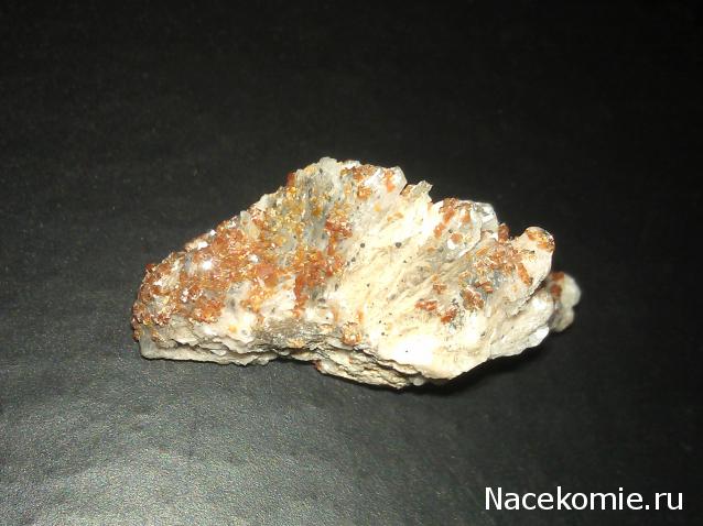 Минералы Сокровища Земли №59 - Ванадинит