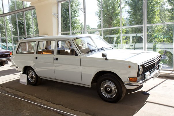Автолегенды СССР №150 ГАЗ-24-12 "Волга"