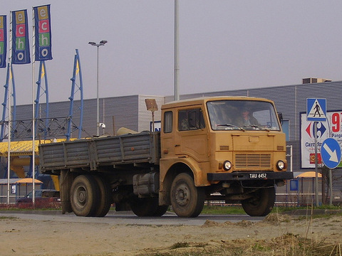 Полицейские Машины Мира - График выхода и обсуждение