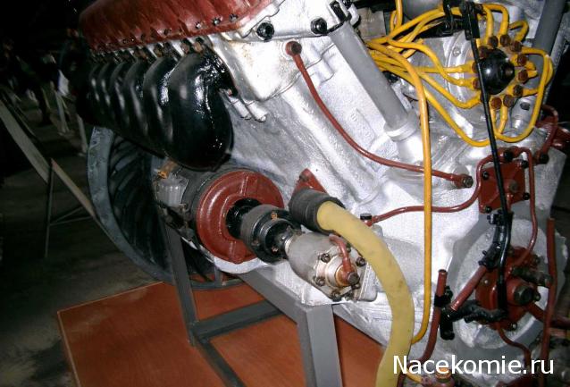 Танк Т-34 - Сборка силового агрегата