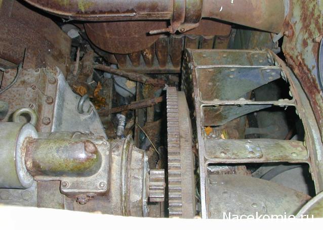 Танк Т-34 - Сборка силового агрегата