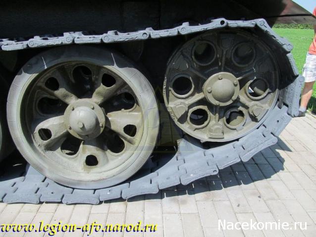 Танк Т-34 - Сборка ходовой части
