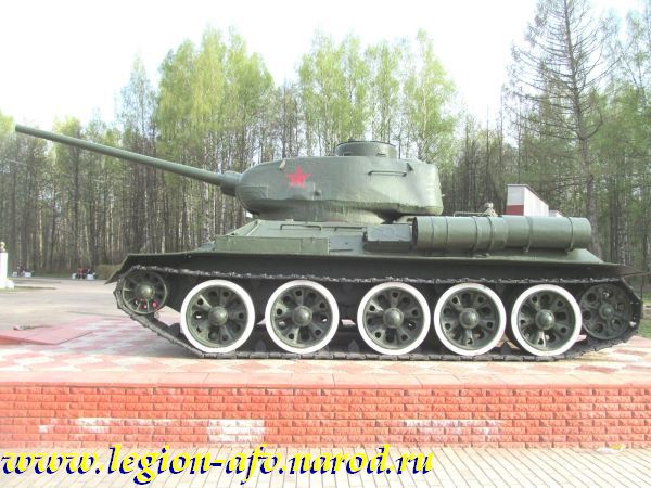 Танк Т-34 - Сборка ходовой части