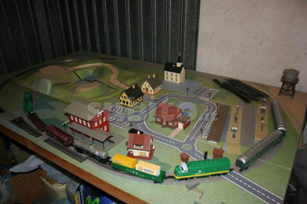 Модели других производителей локомотивов, вагонов и прочих деталей