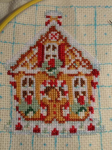 Совместный отшив Пряничного домика от Dimensions