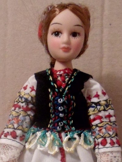 Куклы в народных костюмах №74 Кукла в женском костюме Львовской губернии