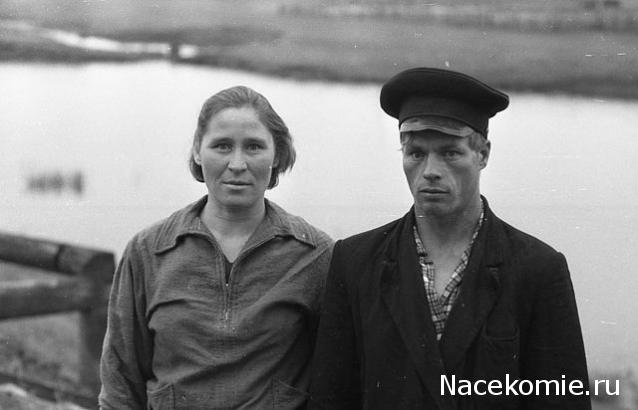 Куклы в народных костюмах №72 Кукла в девичьем костюме Коми