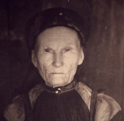 Куклы в народных костюмах №72 Кукла в девичьем костюме Коми