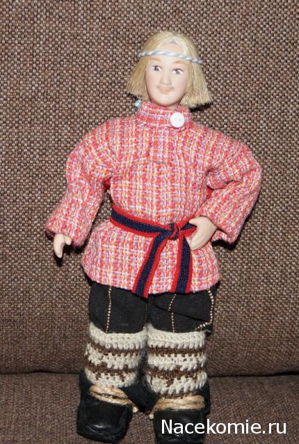 Куклы в народных костюмах №72 Кукла в девичьем костюме Коми