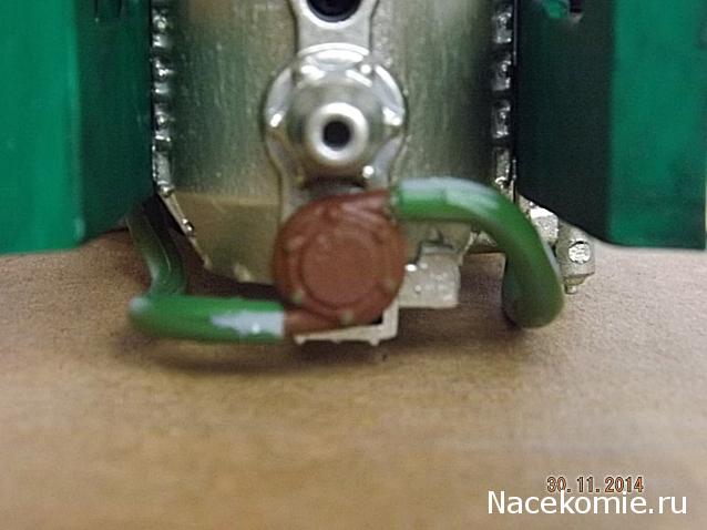 Танк Т-34 - Сборка силового агрегата