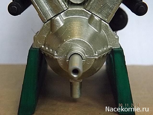 Танк Т-34 - Сборка силового агрегата