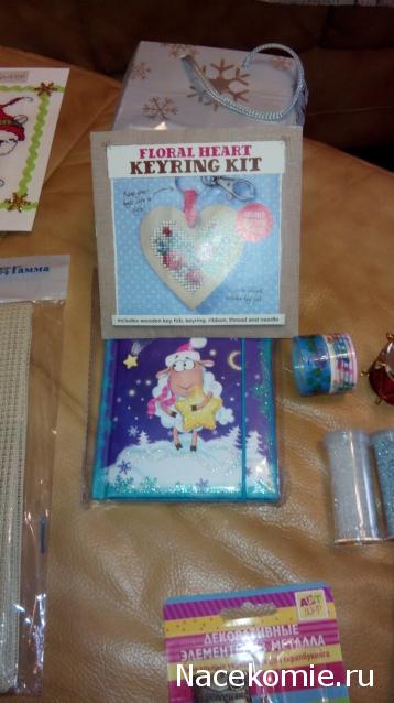 Новогодний вышивальный посткроссинг 2014