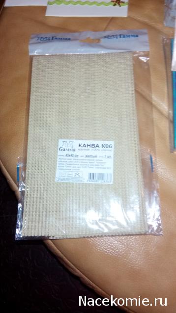 Новогодний вышивальный посткроссинг 2014