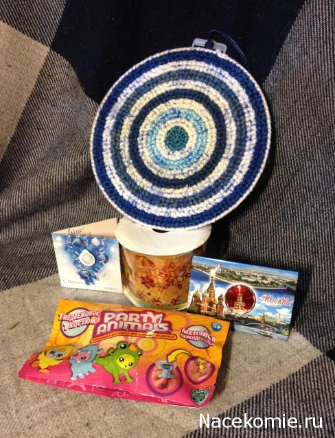 Новогодний вышивальный посткроссинг 2014