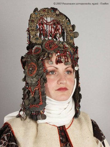 Куклы в народных костюмах №77 Кукла в болгарском  летнем костюме