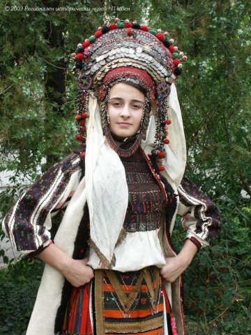 Куклы в народных костюмах №77 Кукла в болгарском  летнем костюме