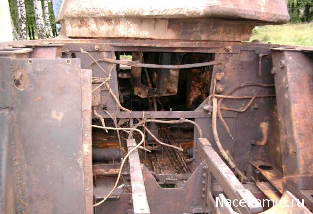 Танк Т-34 - Сборка силового агрегата