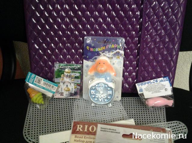 Новогодний вышивальный посткроссинг 2014