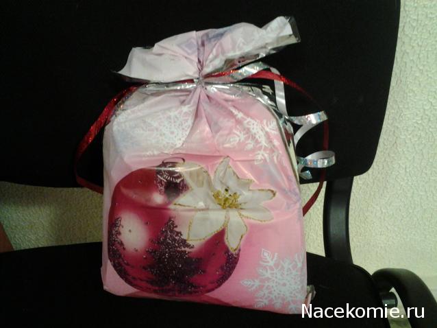 Новогодний вышивальный посткроссинг 2014